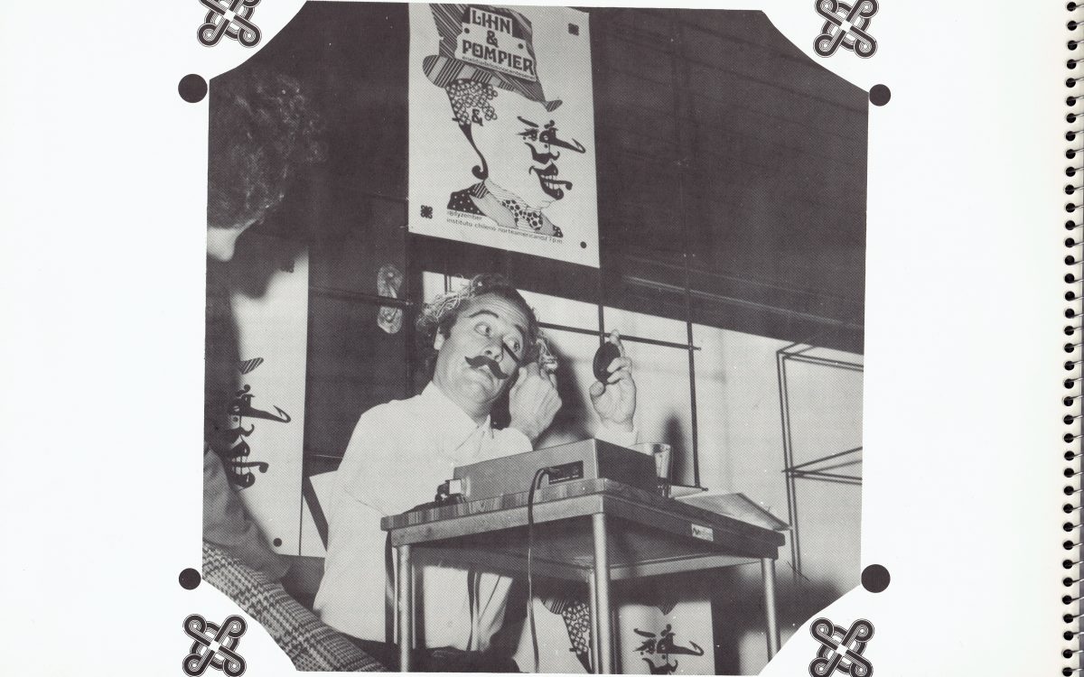 Lanzamiento libro «Crónica de un hombre-puzzle» de Amalia Cross